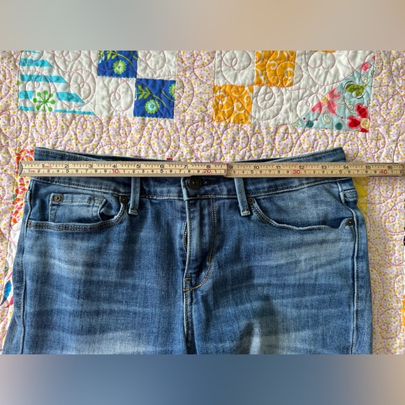 Signature by Levi Strauss Women's Denim Straight Leg Jeans - Picture 6 of 7